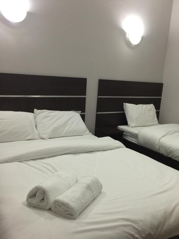 New Globe Hotel London Rum bild